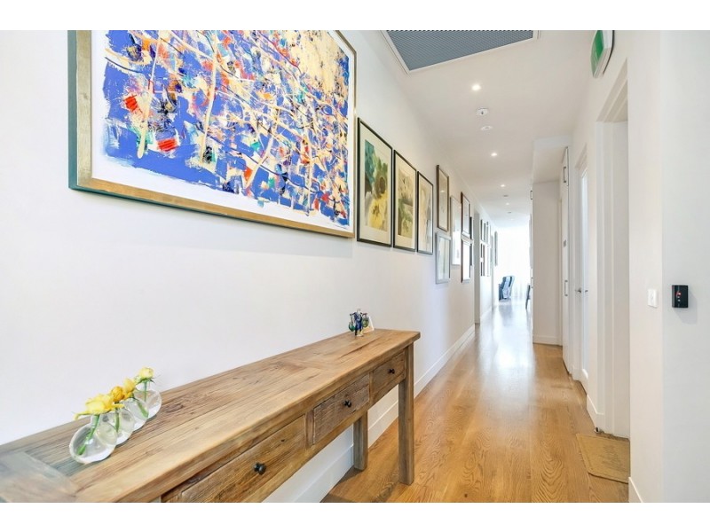 8/74 Stokes Street, Port Melbourne VIC 3207