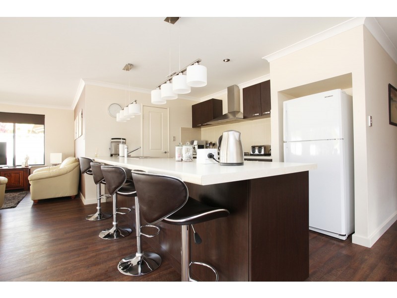 69 Fendam Street, Warnbro WA 6169