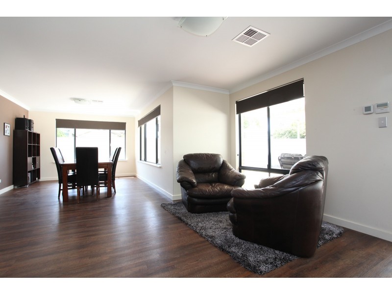 69 Fendam Street, Warnbro WA 6169