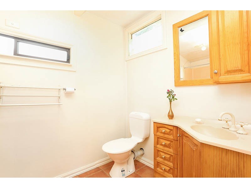 106 La Trobe Street, Redan VIC 3350