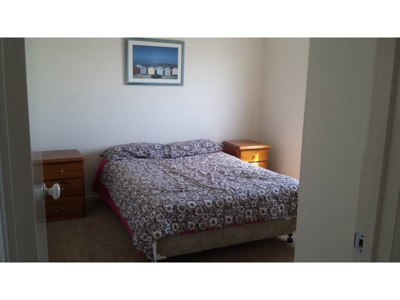 11 Wight Street, Manns Beach VIC 3971