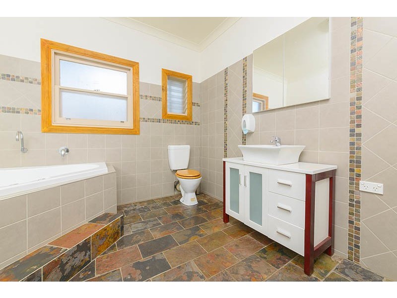 57 Campbell Street, Camperdown VIC 3260