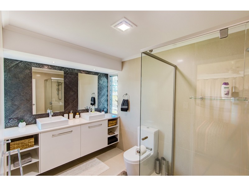 43 Slade Esplanade, Slade Point QLD 4740