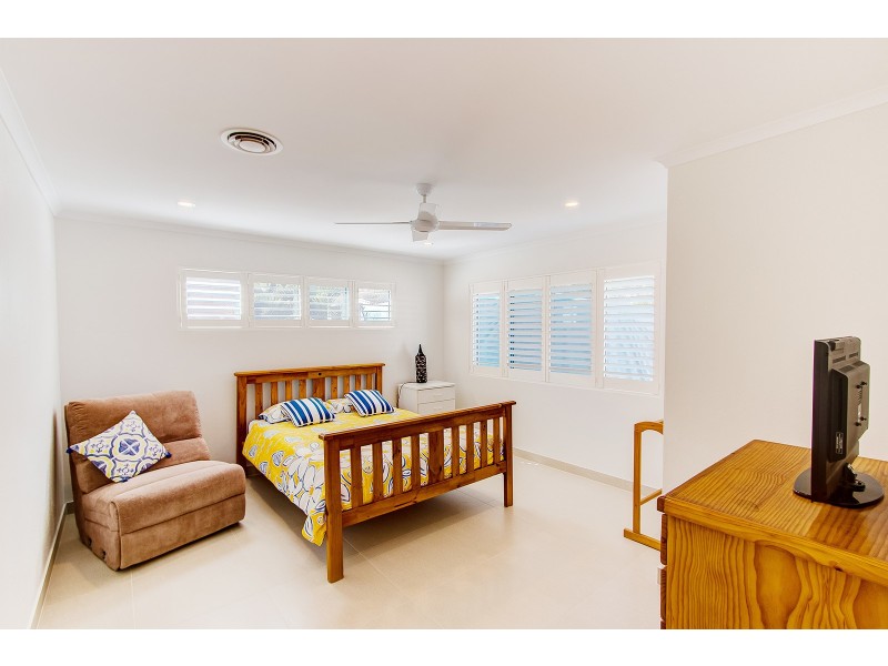 43 Slade Esplanade, Slade Point QLD 4740