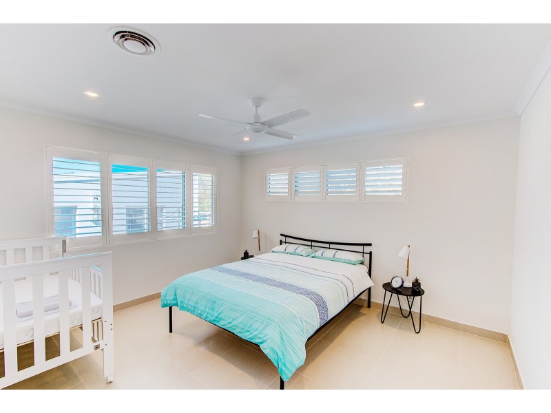 43 Slade Esplanade, Slade Point QLD 4740