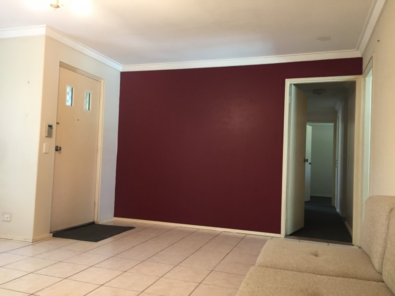 8 Robertson St, Hazelmere WA 6055