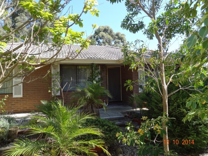 8 Robertson St, Hazelmere WA 6055