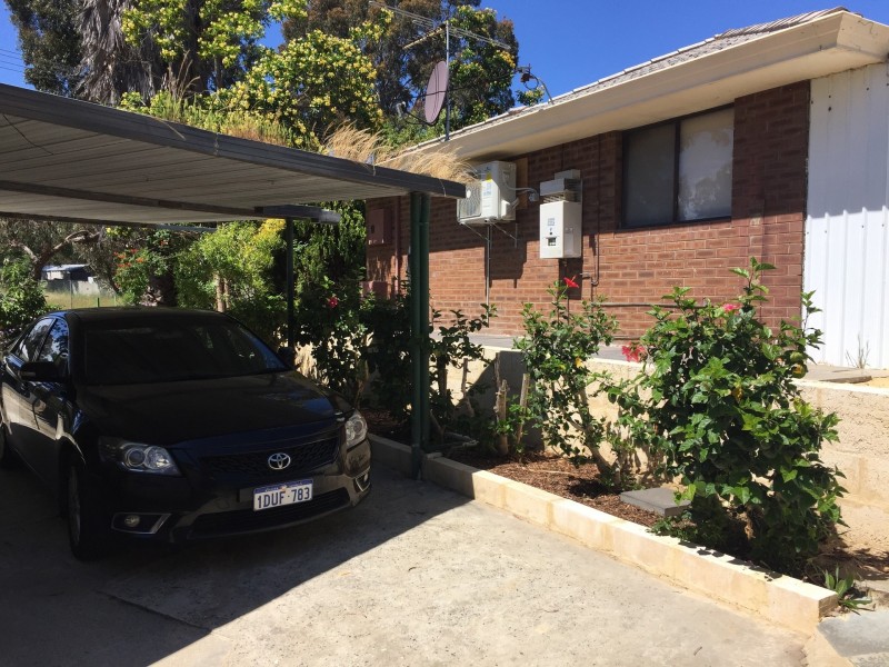 8 Robertson St, Hazelmere WA 6055