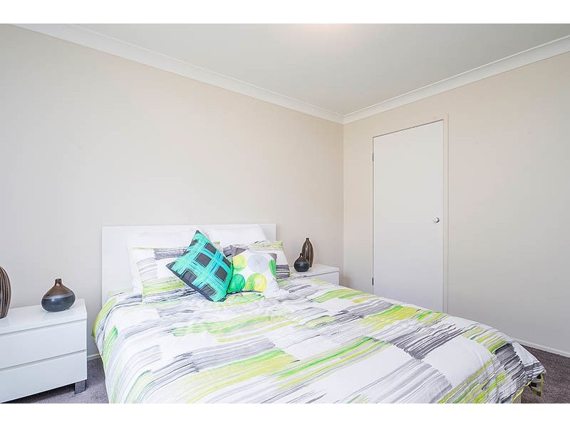 2 Lupin Close, Woongarrah NSW 2259
