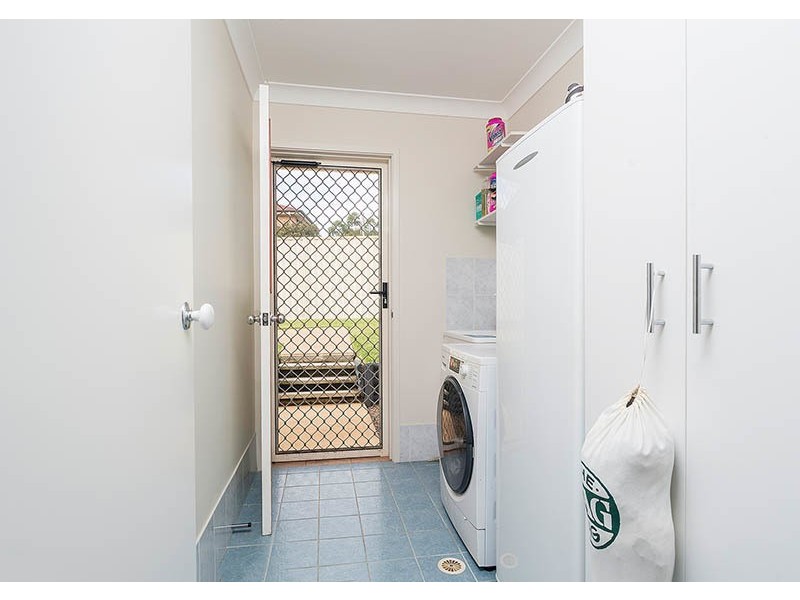 2 Lupin Close, Woongarrah NSW 2259