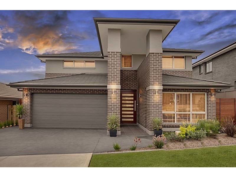 5 Matich Place, Oran Park NSW 2570