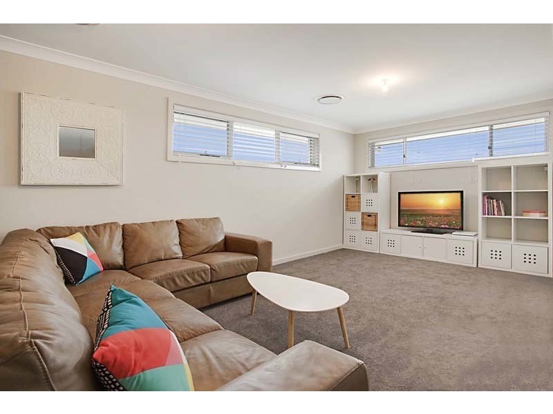 5 Matich Place, Oran Park NSW 2570