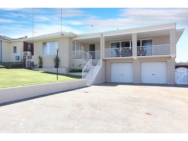 9 Dunstan Street, South Bunbury WA 6230