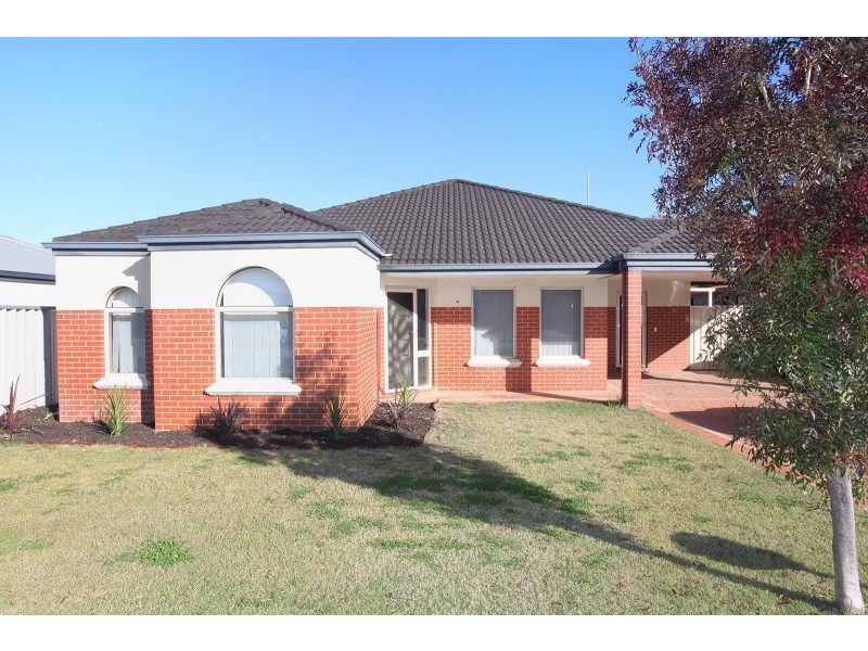 20 Lonsdale Crescent, Waikiki WA 6169