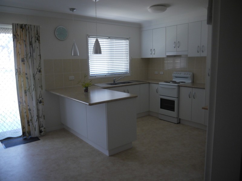 4 Depot Road, Uralla NSW 2358