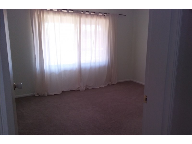 4 Depot Road, Uralla NSW 2358