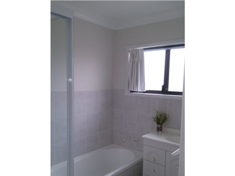 4 Depot Road, Uralla NSW 2358