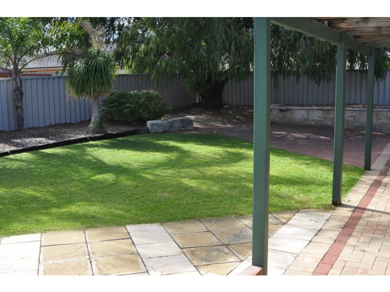 8 Munday Road, High Wycombe WA 6057