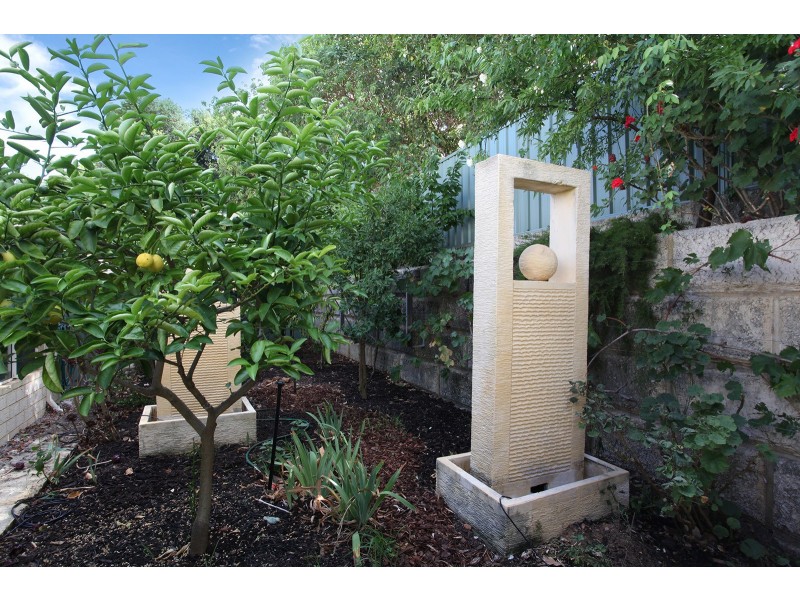 8/98 Canning Road, Kalamunda WA 6076