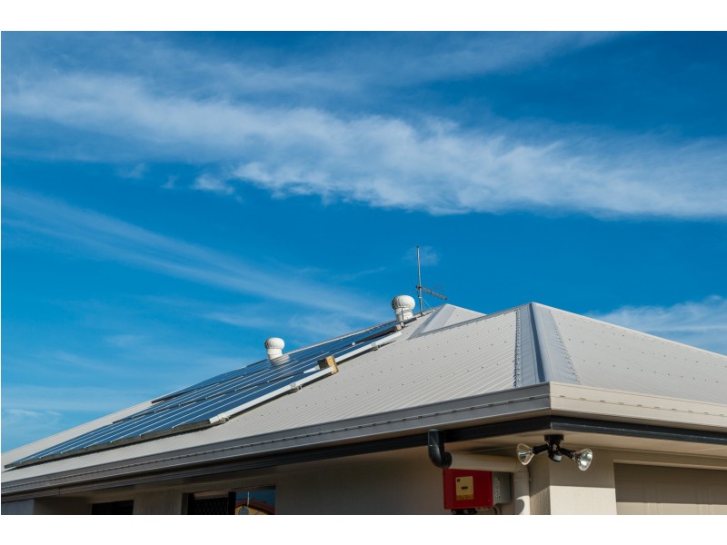 6 Picnic Street, White Rock QLD 4868