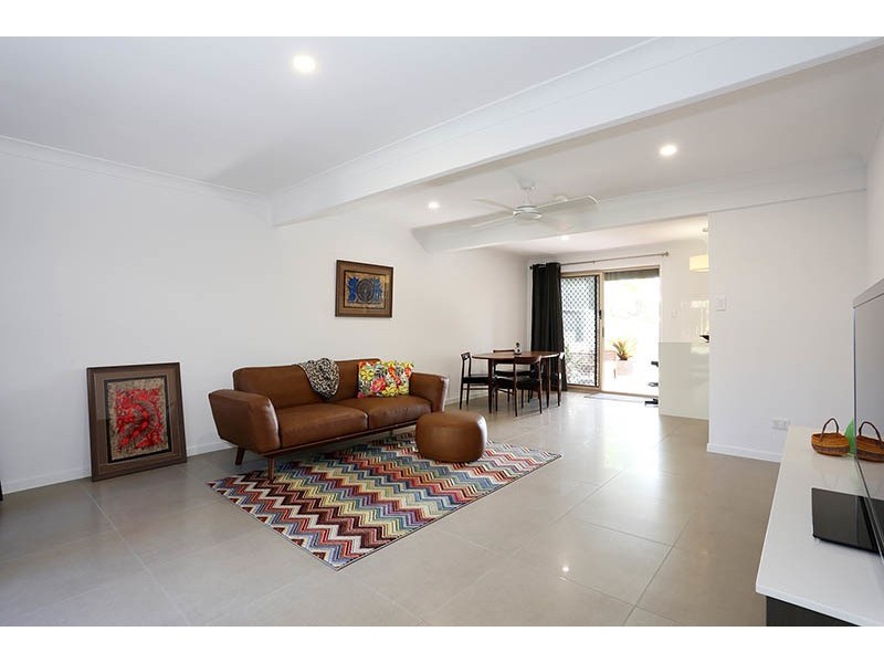 7/8 West King Street, Southport QLD 4215