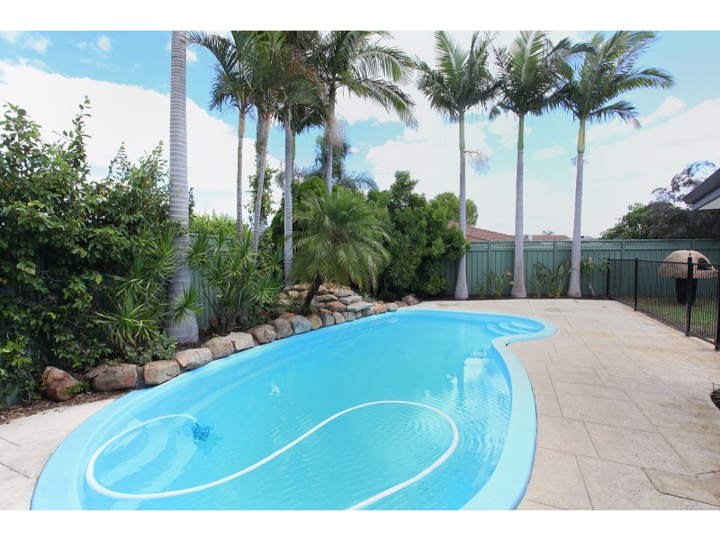 13 Duncan Close, Parkwood WA 6147