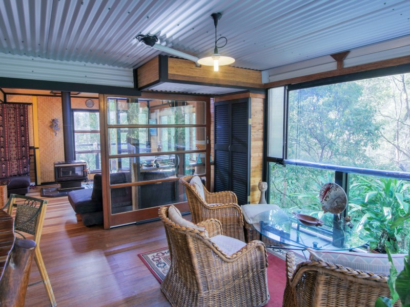 Upper Brookfield QLD 4069