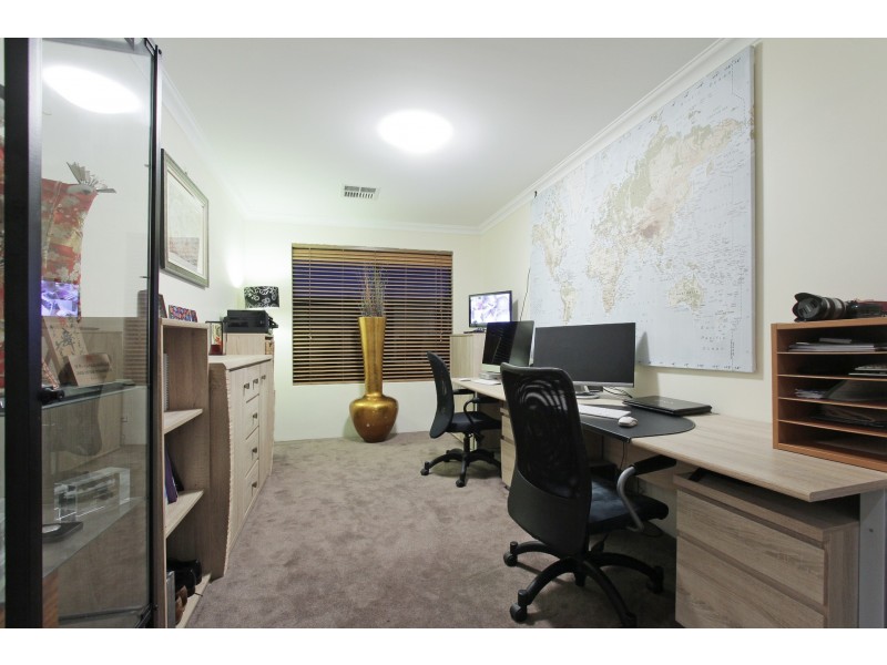 3 Uffizi End, Aveley WA 6069