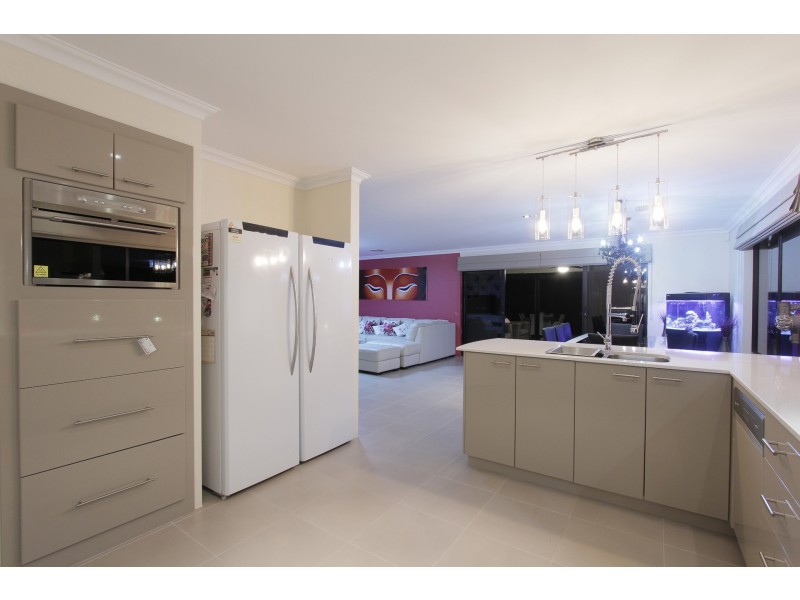 3 Uffizi End, Aveley WA 6069