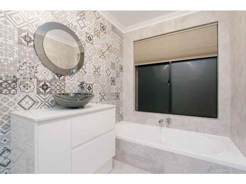 3 Uffizi End, Aveley WA 6069