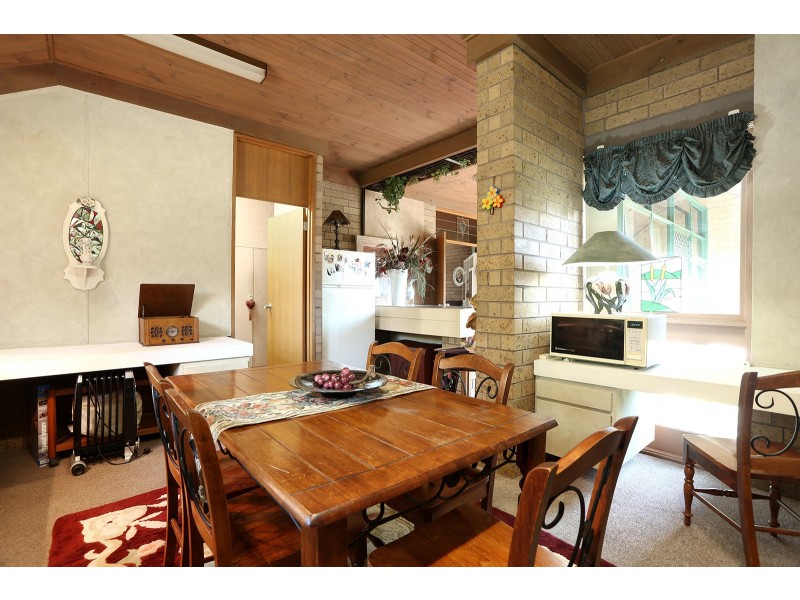 1 Rosebery Street, Lang Lang East VIC 3984