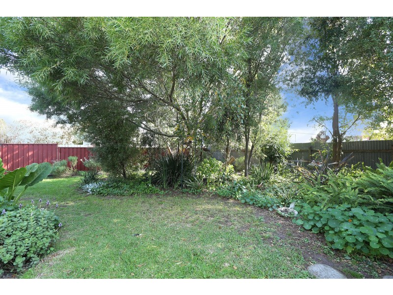 1 Rosebery Street, Lang Lang East VIC 3984