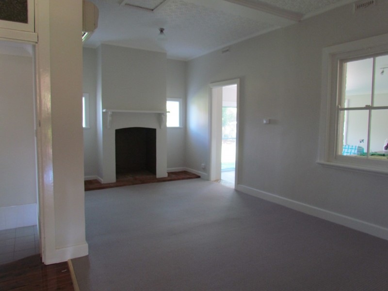 15 Chambers Street, Geurie NSW 2831