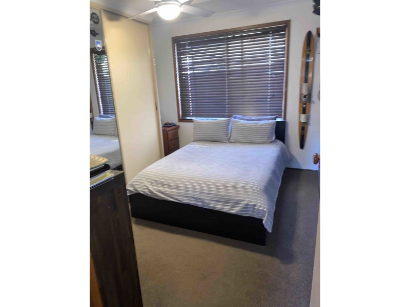 9 Moss Place, St Helens Park NSW 2560