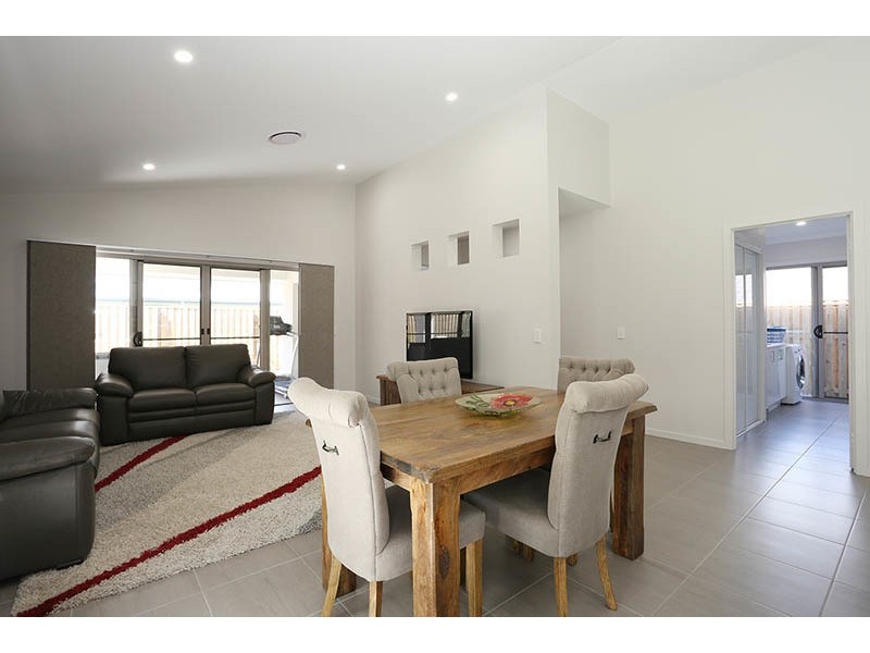 7 Rundle Avenue, Pimpama QLD 4209