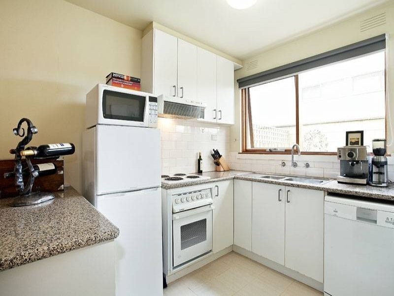 4/242 Arthur Street, Fairfield VIC 3078