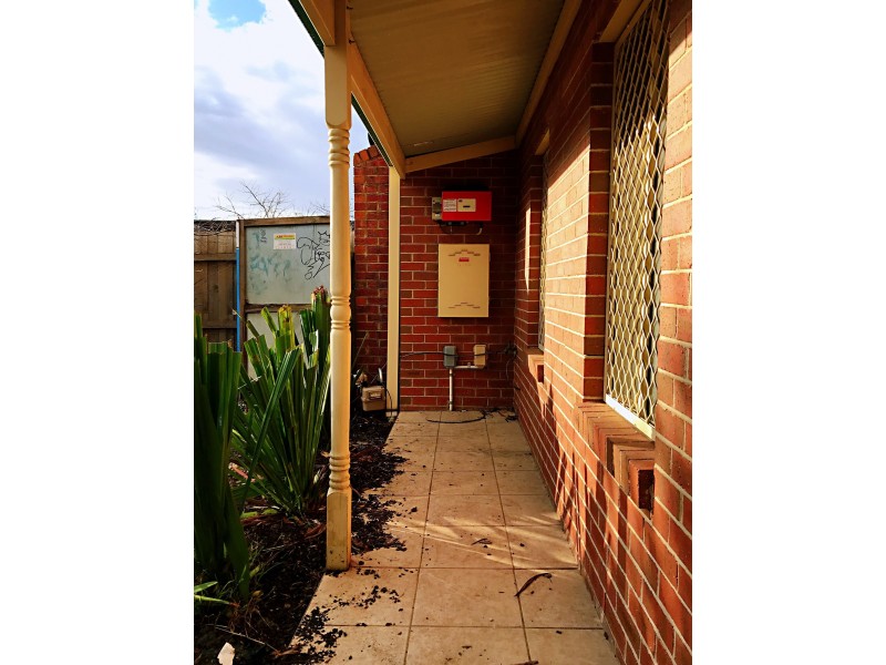 2/26 Empire Street, Footscray VIC 3011