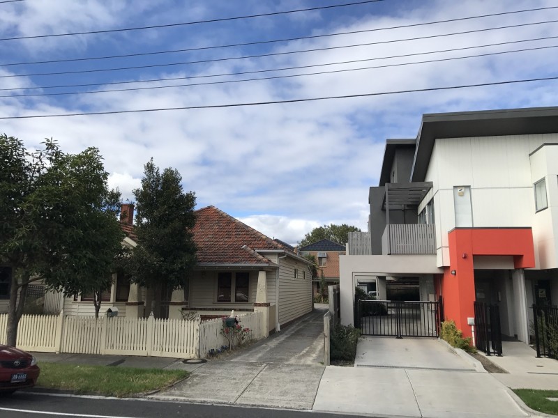 2/26 Empire Street, Footscray VIC 3011