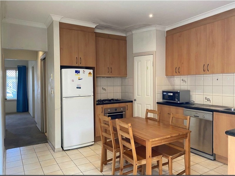 2/26 Empire Street, Footscray VIC 3011