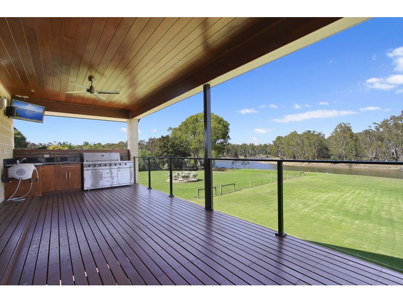 106 Quicks Road, Barooga VIC 3644