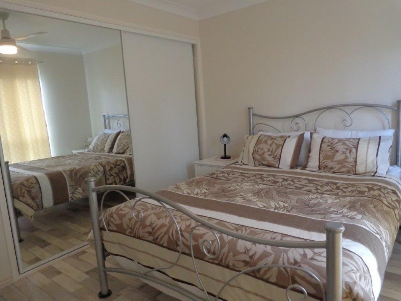 12 Aquamarine Road, Branyan QLD 4670