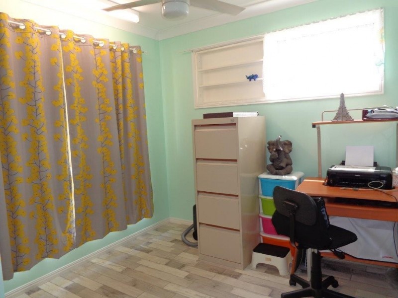 12 Aquamarine Road, Branyan QLD 4670