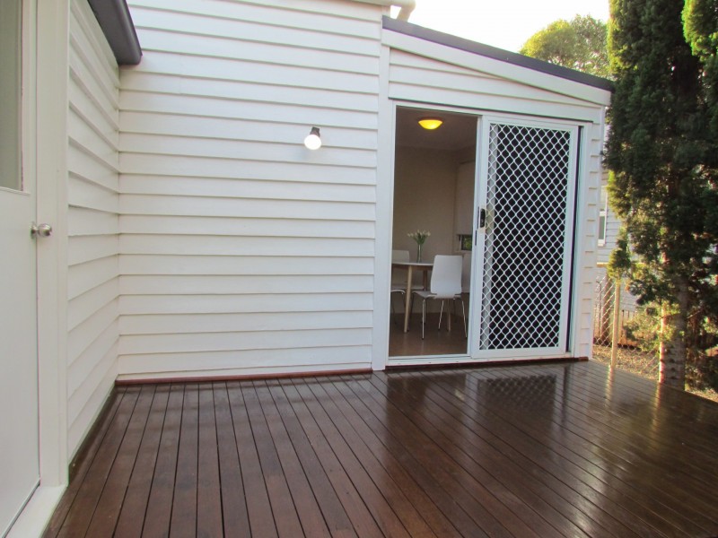 16 Hagan Street, North Toowoomba QLD 4350