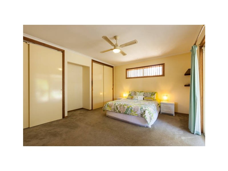 152 Wallace Parade, Healesville VIC 3777