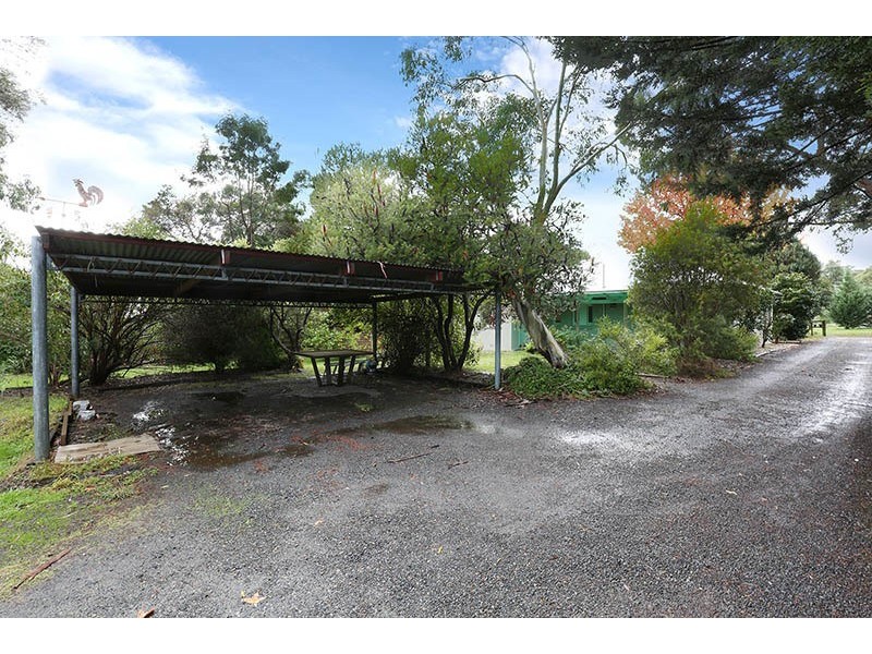 152 Wallace Parade, Healesville VIC 3777