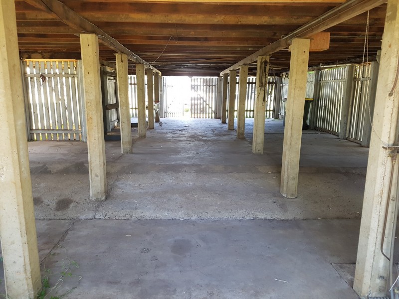 17 Leslie Drive, Moranbah QLD 4744