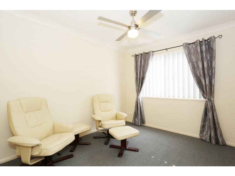2/23 Merton Drive, Upper Coomera QLD 4209