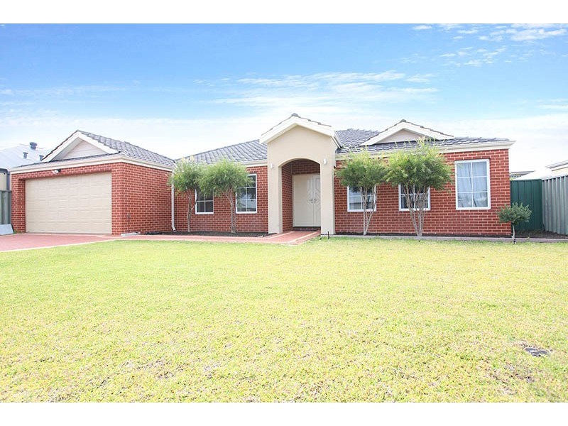 36 Clearwater Way, Singleton WA 6175