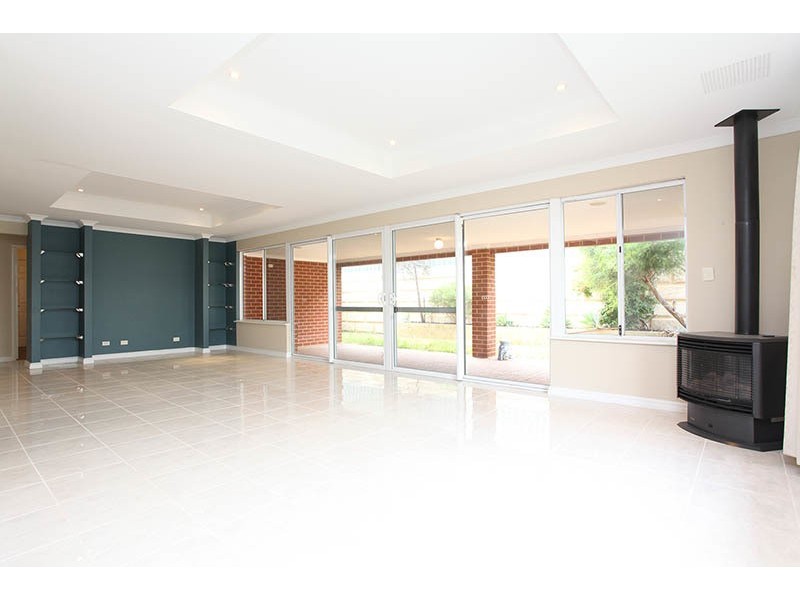 36 Clearwater Way, Singleton WA 6175