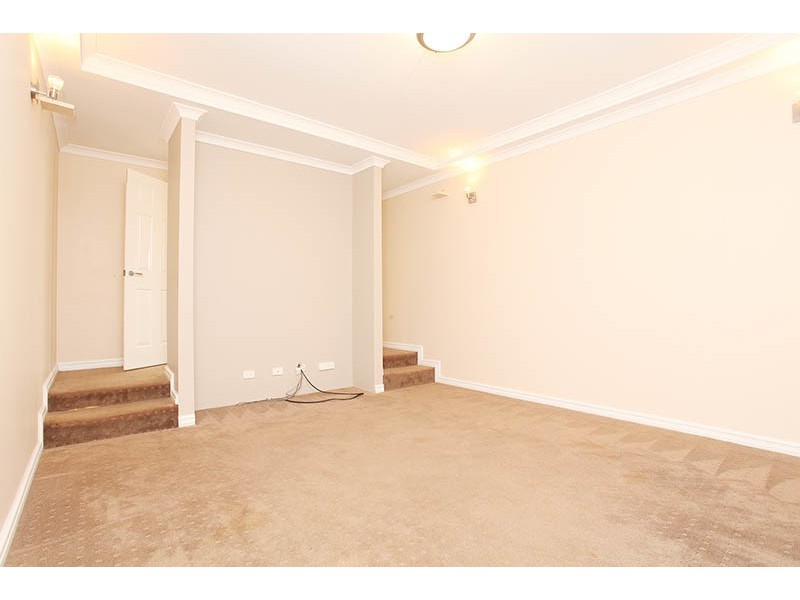 36 Clearwater Way, Singleton WA 6175